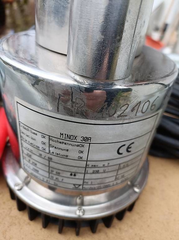 Pompe & Parti di ricambio: Tauchmotorpumpe  – Usato da Hausen AG venduto da Topas0 2