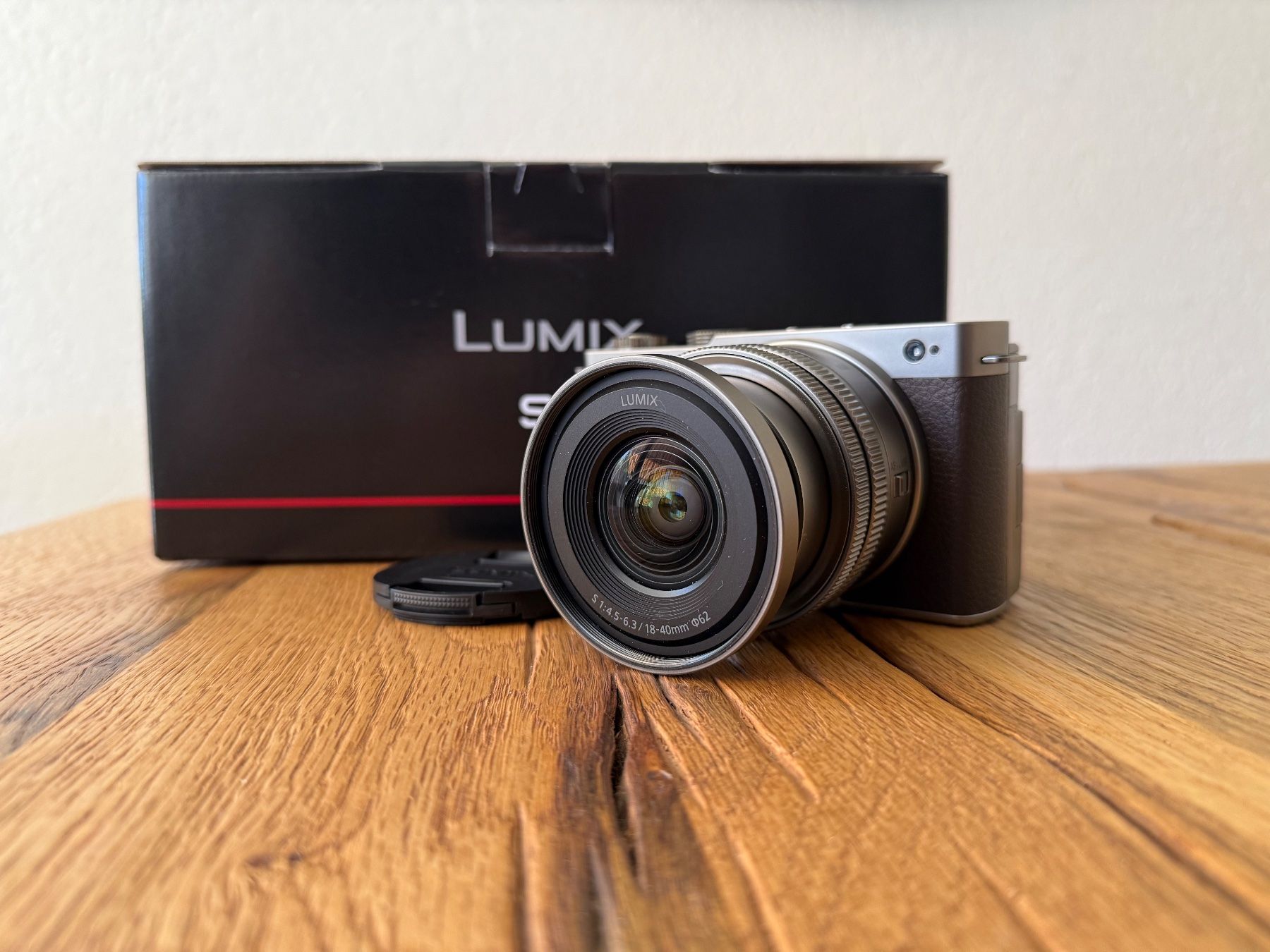 Panasonic Fotocamera: Panasonic Lumix S9 Titanium Gold Sonderedtition – Usato da Wallisellen venduto da Mike11mike 2