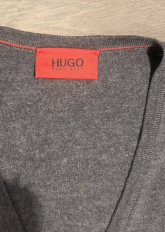 Hugo Boss Maglioni & Felpe: HUGO , grauer Wollpullover  Gr.L – Usato da Kilchberg ZH venduto da SyFo286 1