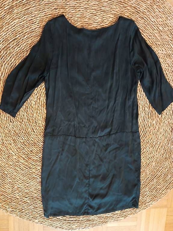 Kleider: Minimalistisches Kleid aus Seide – Gebraucht aus Zürich von Melianea 2