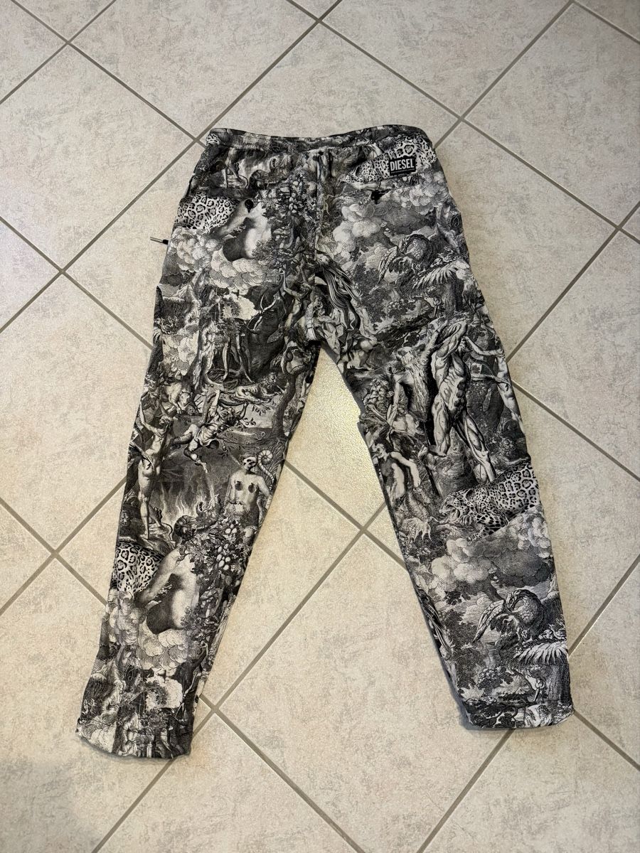 Diesel Pantaloni: Diesel Hose – Usato da Allschwil venduto da jar_rt8z 2