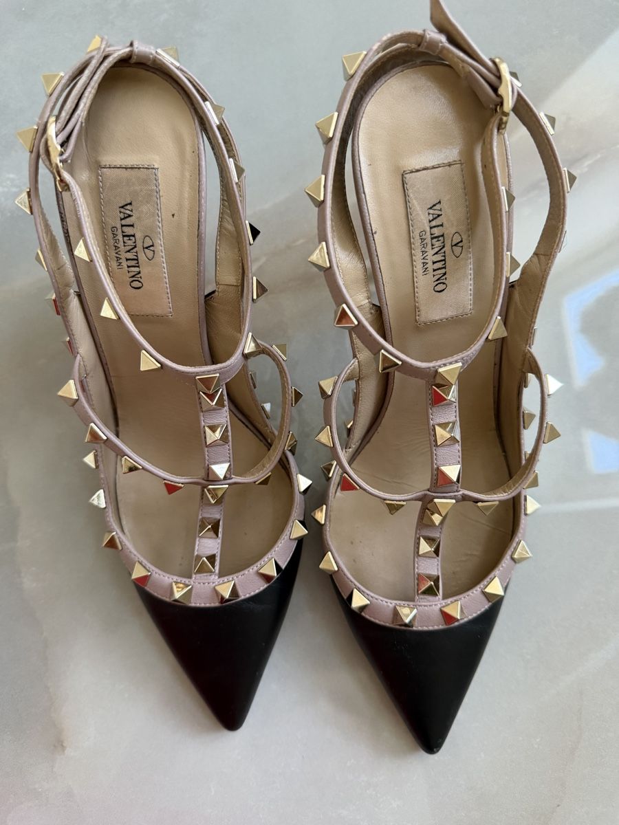 Valentino Damenschuhe: Valentino Garavani Rockstud Pumps Gr 37 – Gebraucht aus Zug von miami88mami 1