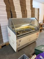 Eistheke / Eisvitrine Funktionier Einwanderfrei Gelati