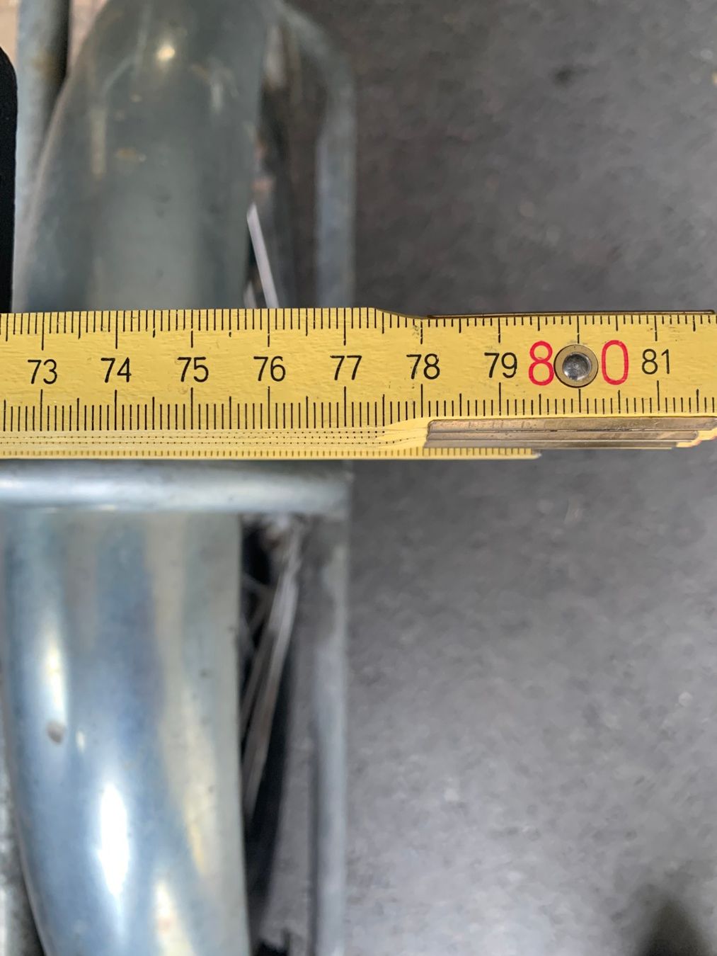 Rimorchi: VELOANHÄNGER – Usato da Zimmerwald venduto da daisy-5 4