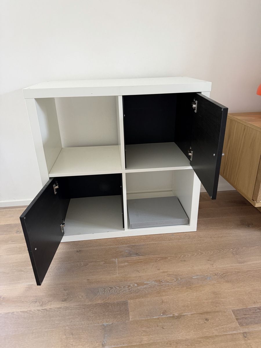 Ikea Scaffali: Quadratisches weisses Ikea Regal – Usato da Kilchberg ZH venduto da medelkunst 1