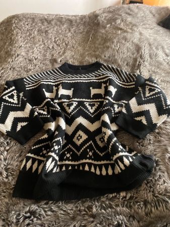 Pullover -0versized H&M  Neu  (M)