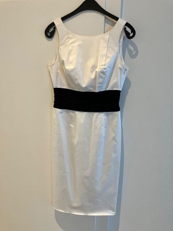 Paule Ka - Robe de cocktail blanche et noire