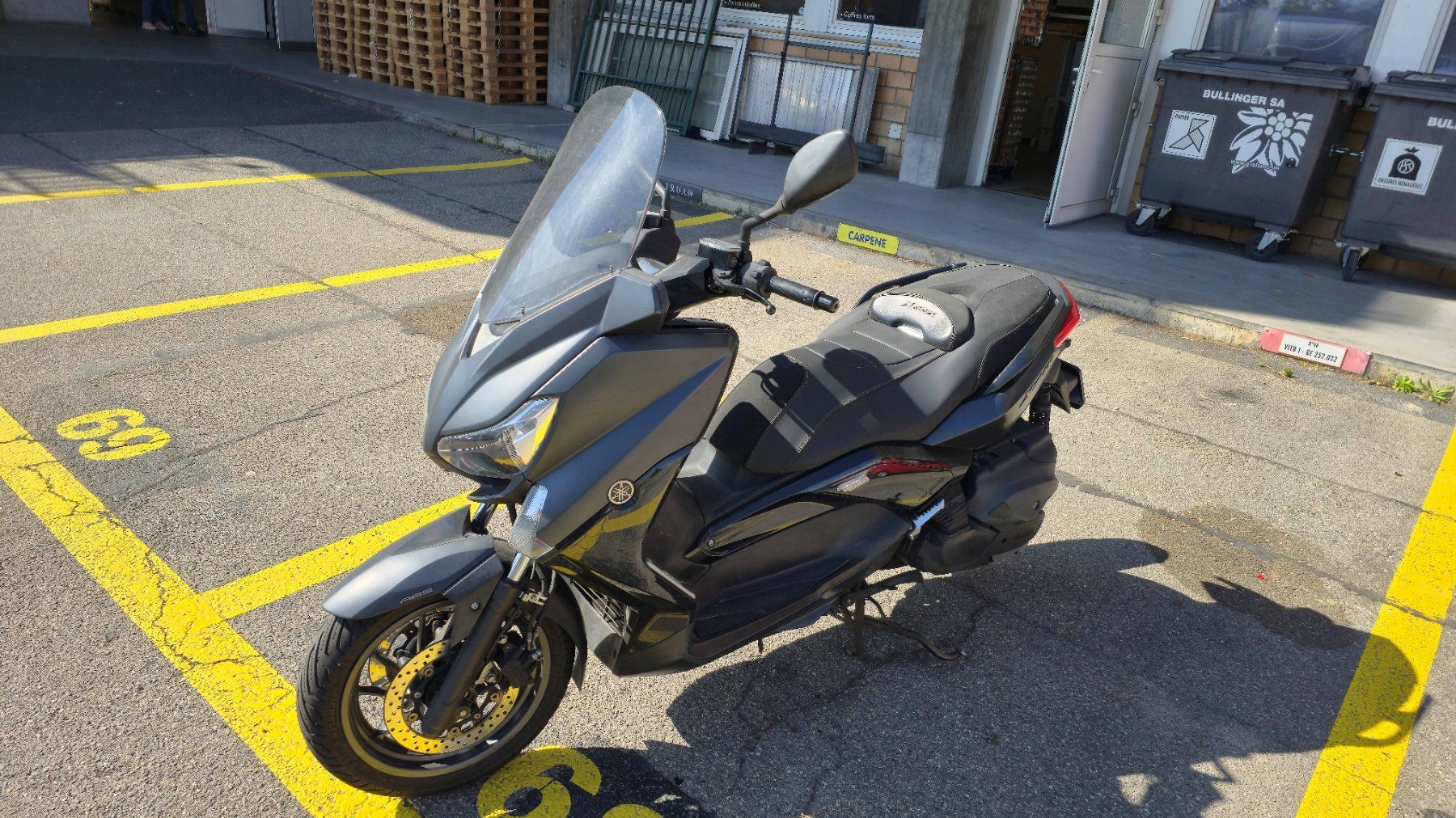 Yamaha Scooter: Yamaha X-Max 400 Iron Max ABS – Usato da Genève venduto da arn_vfd5 1