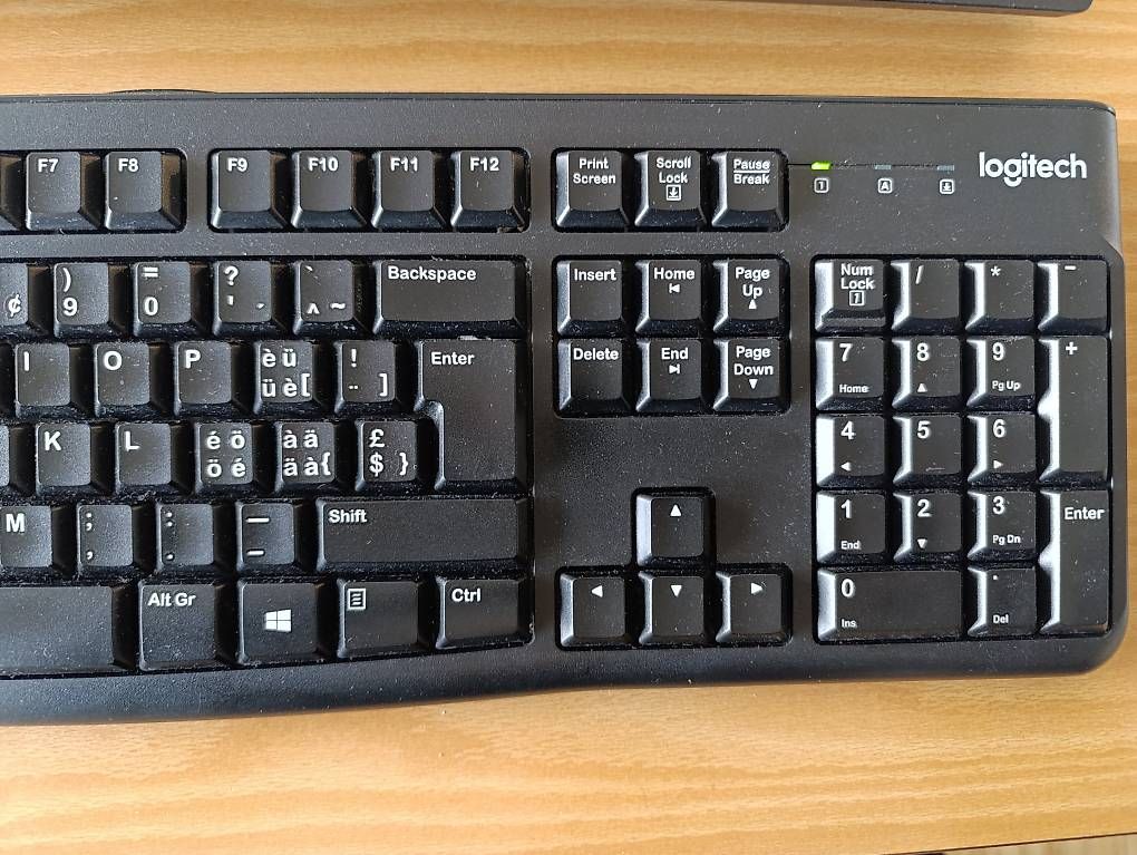 Logitech Tastiere: Clavier Logitech K120 – Usato da Fribourg venduto da rei_w2g2