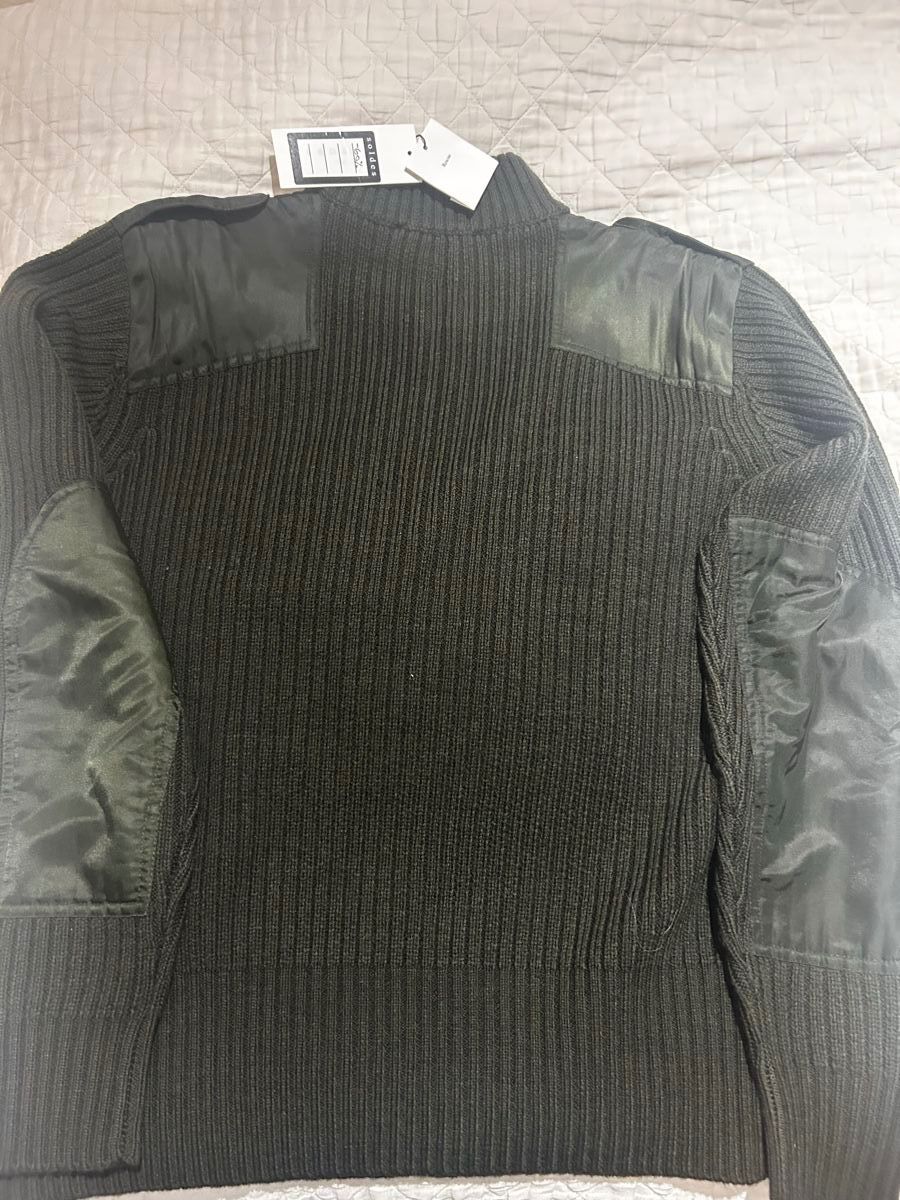 Sandro Pullover & Sweatshirts: Sandro sweater – Neu (gemäss Beschreibung) aus Veyrier von aliyag 1