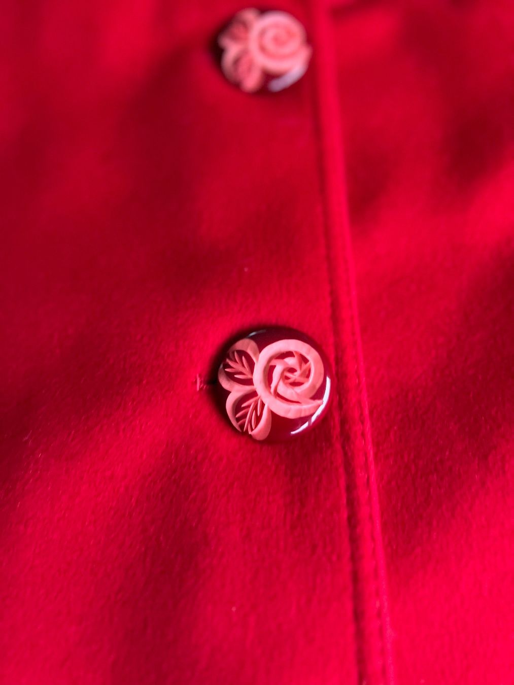 Giacche: Rote Wolljacke- Gr. 38 Top Zustand – Usato da Ebmatingen venduto da Mistelu 4