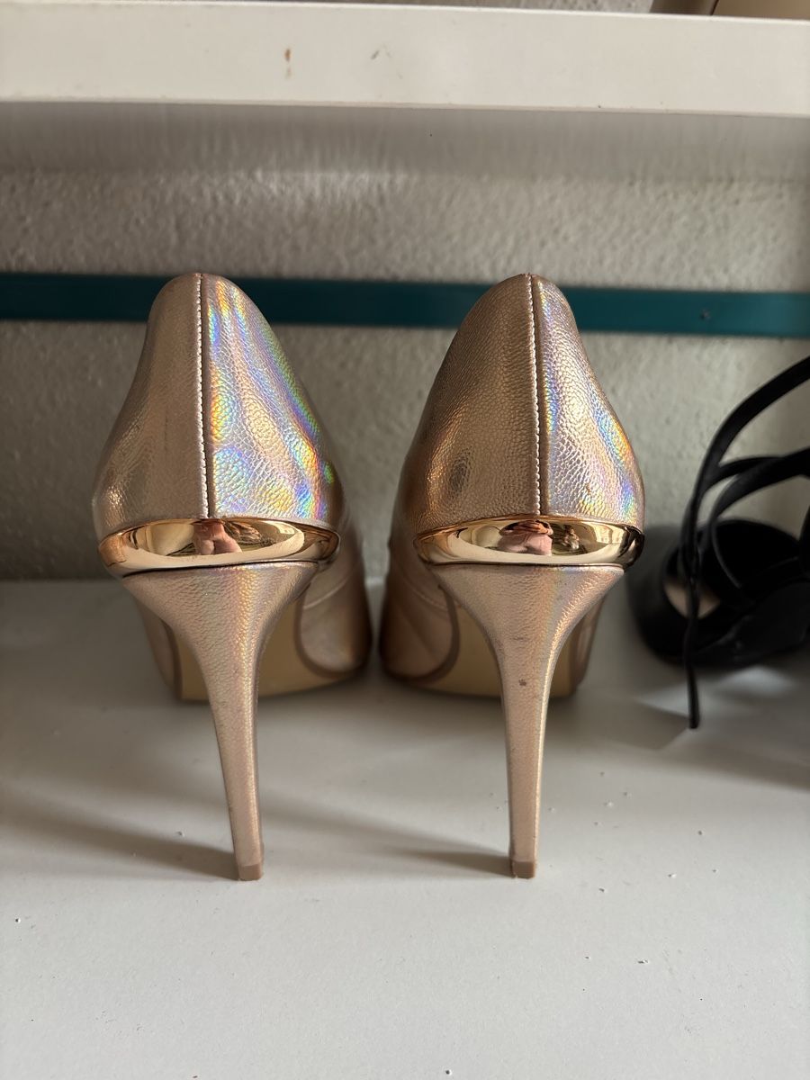 Scarpe da donna: Metallic rose pumps gr 39 – Usato da Bütschwil venduto da sof_p98b 2