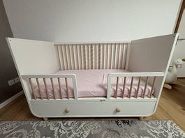Ikea Kinderbett mit Schubladen in weiss - guter Zustand