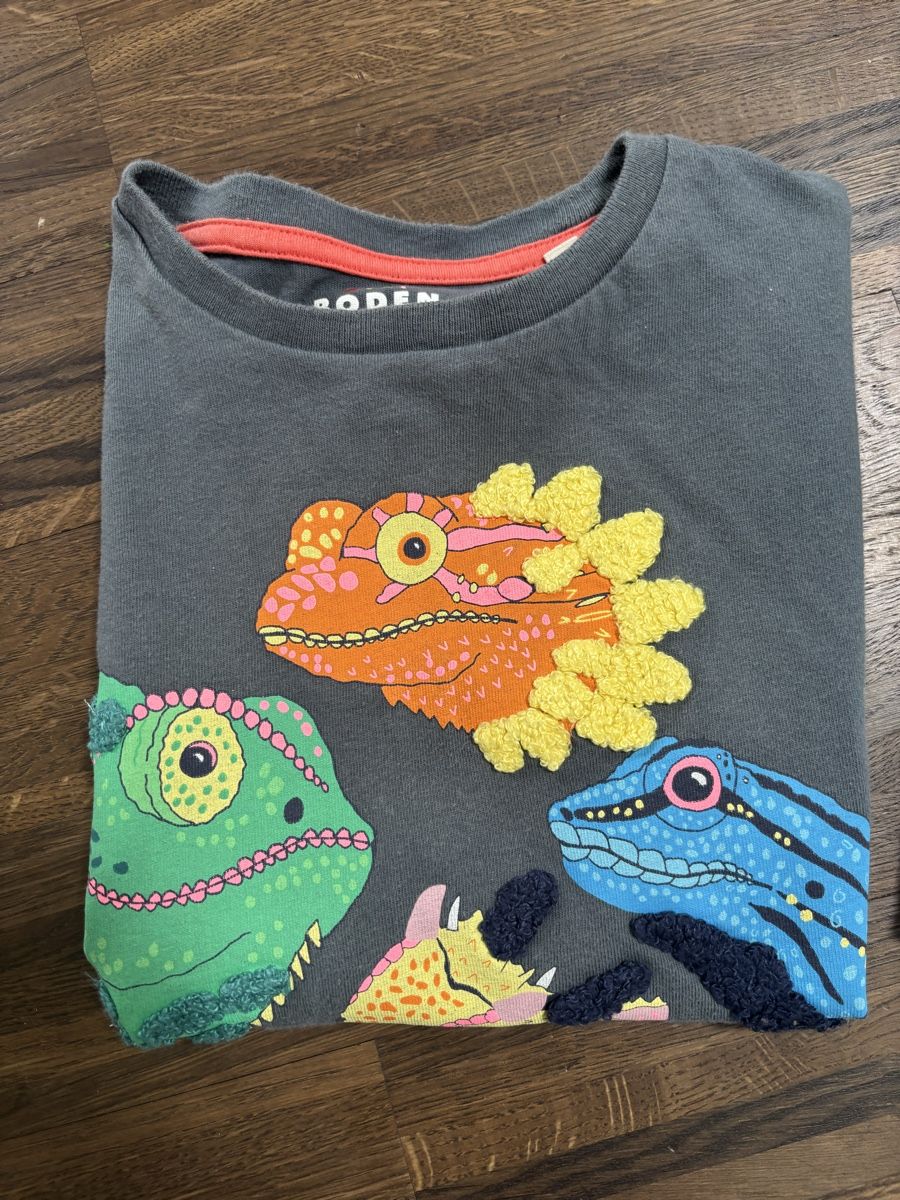 Lotti & Set di vestiti: Boden Bundle of Boys Clothes, size 116 – Usato da Thalwil venduto da val_q76v 4