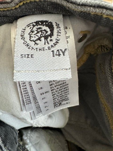 Diesel Pantaloni: Jeans Diesel Gr.176 wie neu – Usato da Wabern venduto da MagdalenaWabern 5