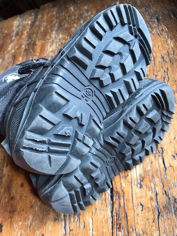 Scarpe per ragazzi: Bottes Kamik 25 enfants – Usato da Les Collons venduto da gehaisse 2