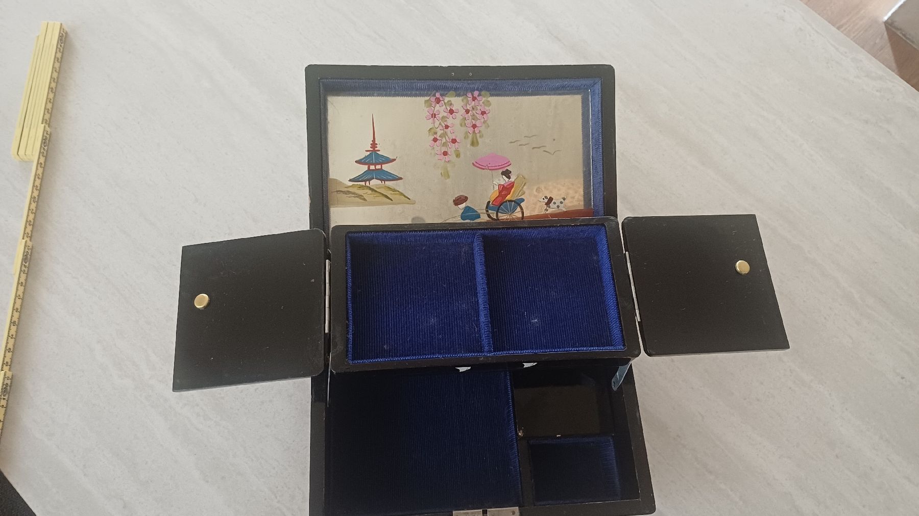 Coffrets à bijoux: Chinesische Schmuck Schatulle  – D'occasion à Flawil par Pinkmalibu 4