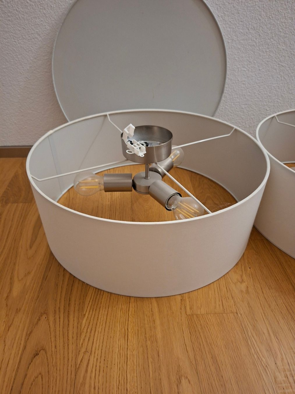 Lampadari & plafoniere: 2x Grosse Deckenlampe – Usato da Neuenkirch venduto da bea_xhn5