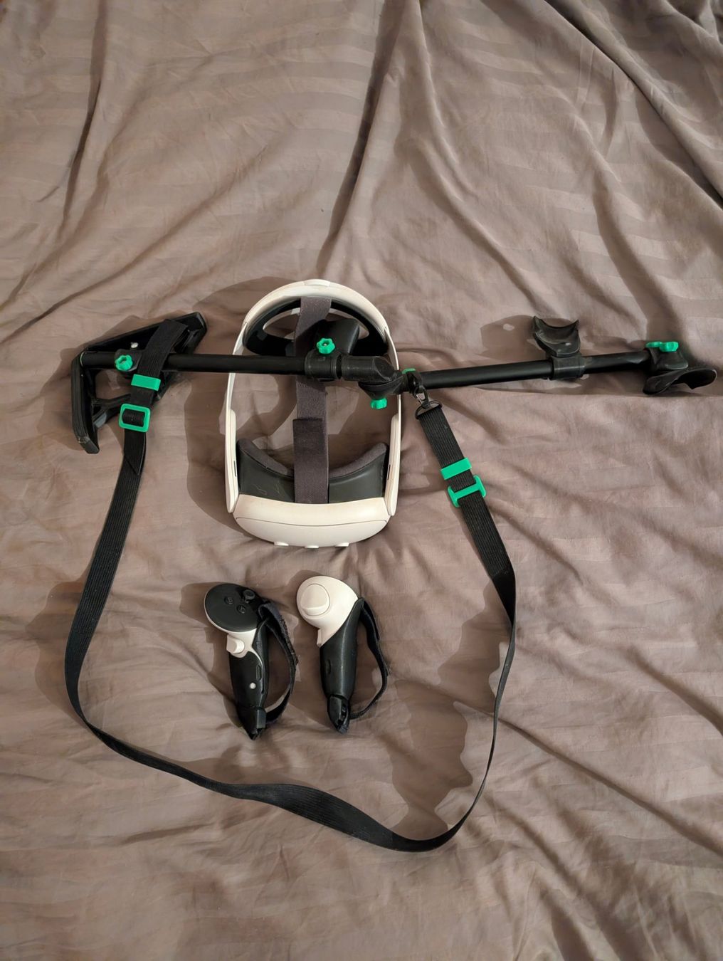 Meta Casco VR: Quest 3 + Accessories – Usato da Charrat venduto da noanit12 1