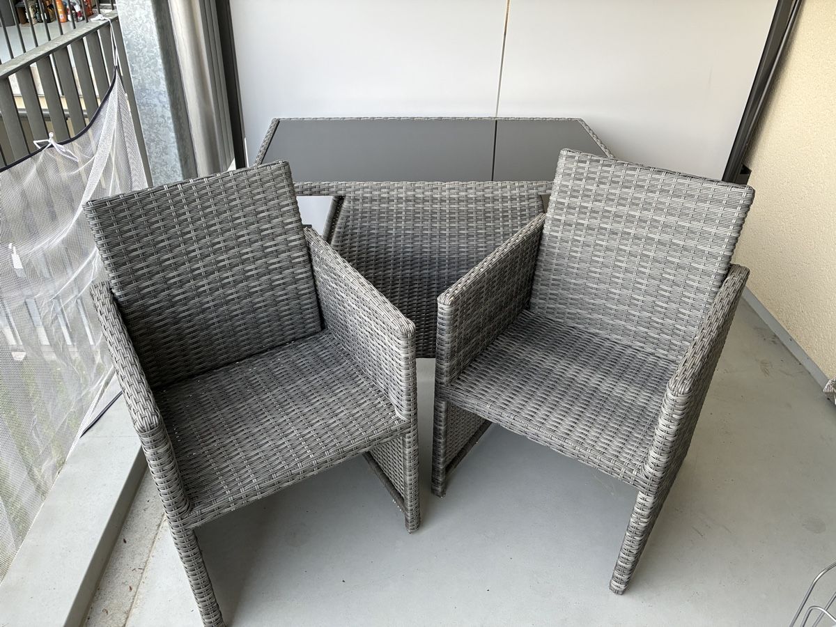 Tischset: Balkon-Set Kunstrattan Grau - Top Zustand! – Gebraucht aus Trimbach von deb_6kng 1