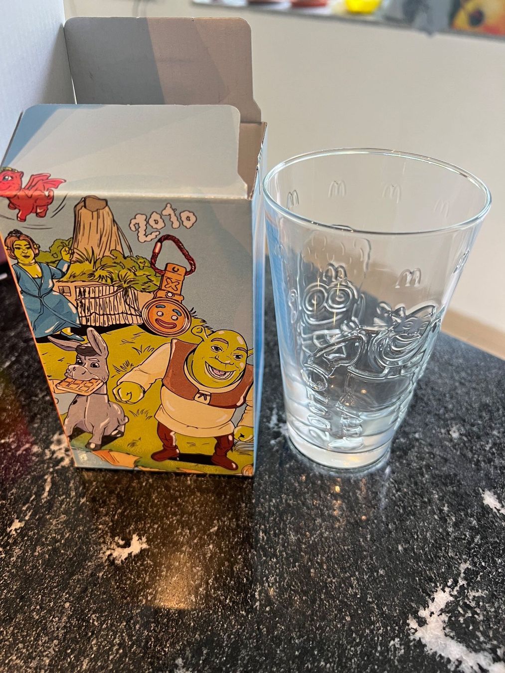 Mc Donald's Bicchieri: Mc Donalds Glas Minions -Shrek – Nuovo e nell'imballaggio originale da witterswil venduto da Bargo