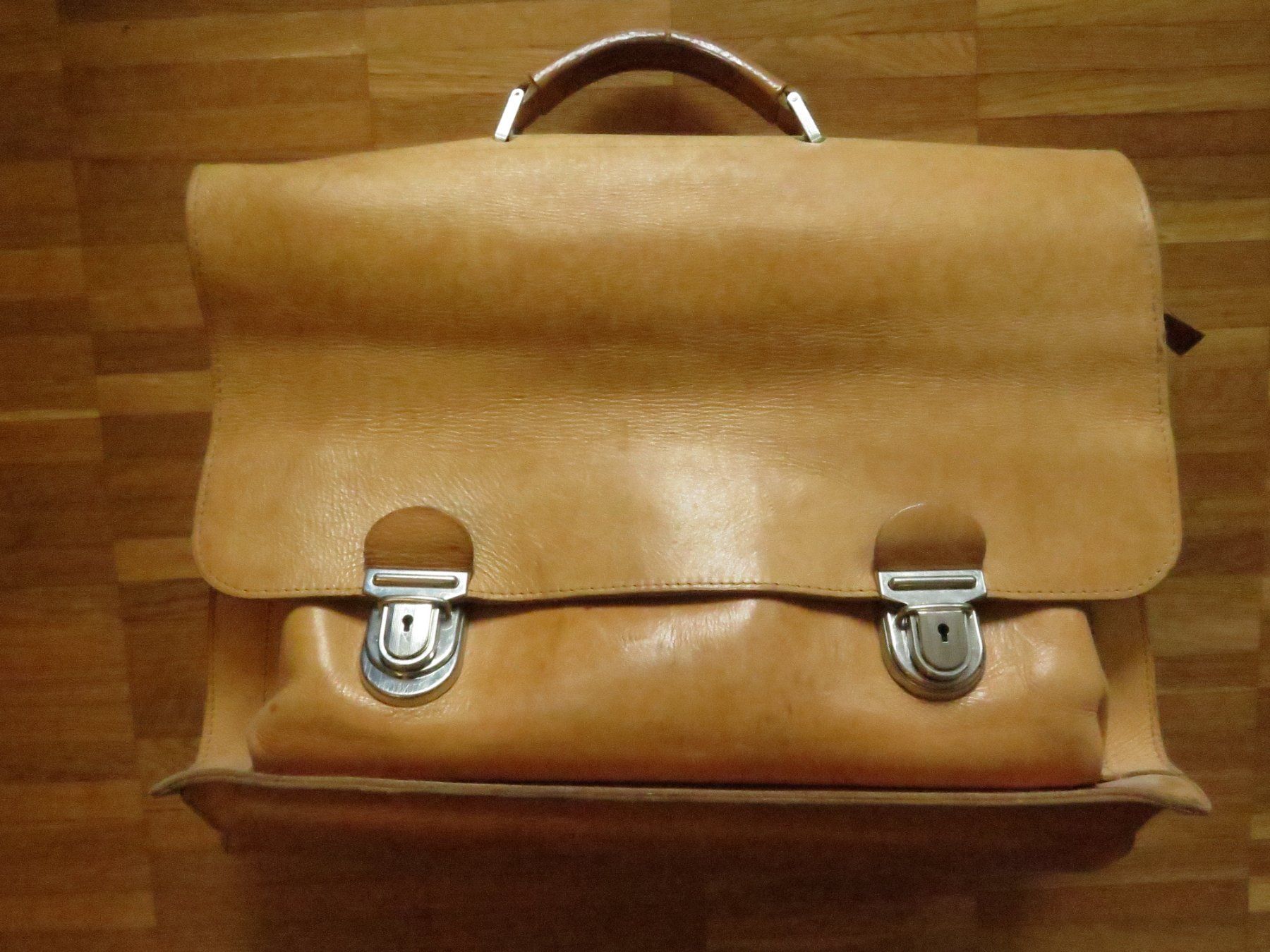 Valigie & Borse: Leder Mappe Vintage – Usato da Zwingen venduto da Tigertimmi
