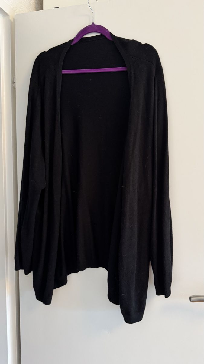 Giacche: Strickjacke – Usato da Gattikon venduto da saxo16