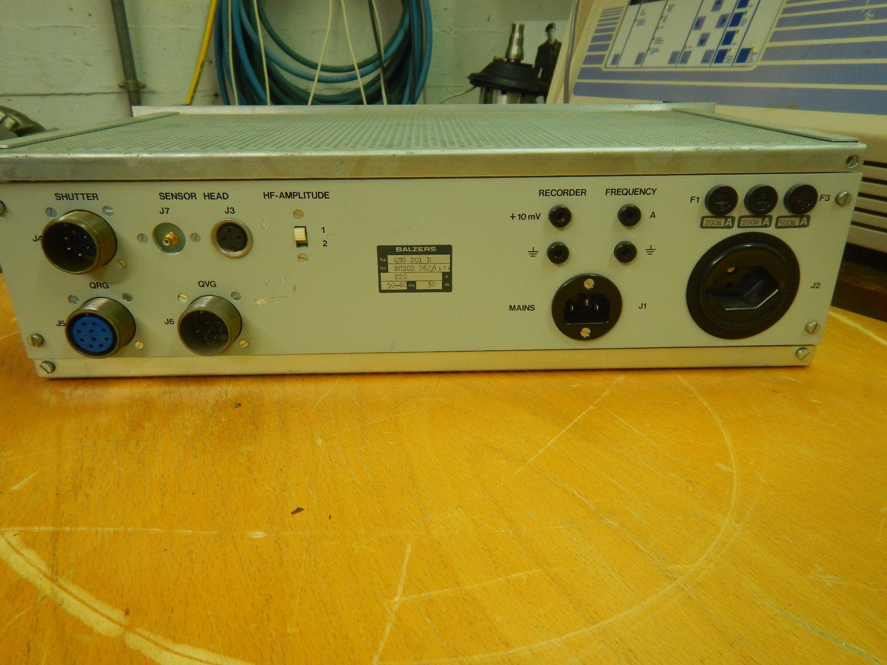 Componenti elettronici: Steuergerät Elektronik mit Drehspulinstrumenten – Usato da Hinterkappelen venduto da atomschnee 2