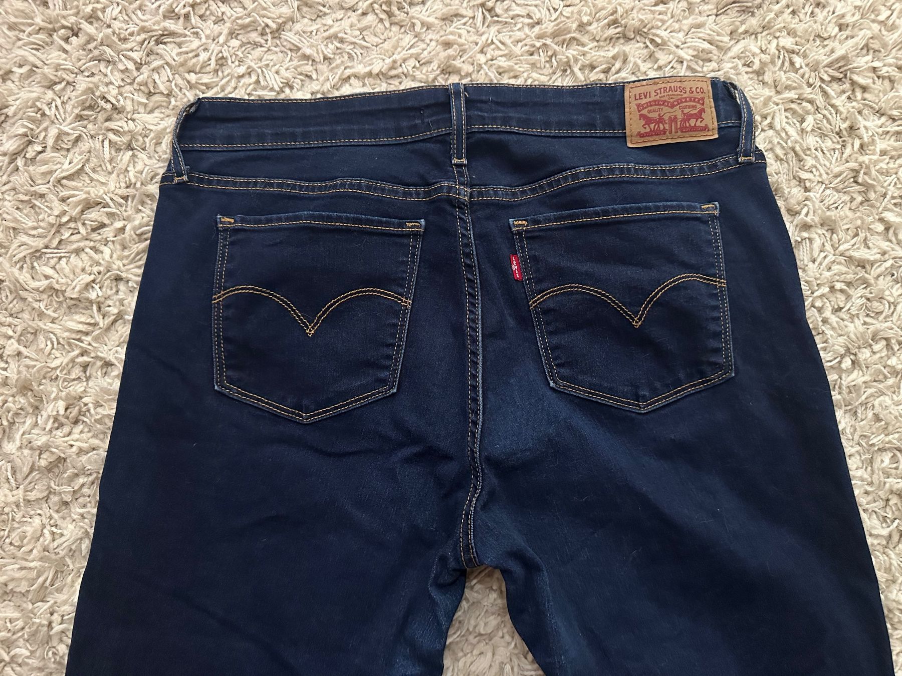Levi's Jeans: Jeans LEVIS STRAUSS 712 Taille/Grosse 32 – Usato da Bern venduto da BrandVilla 2