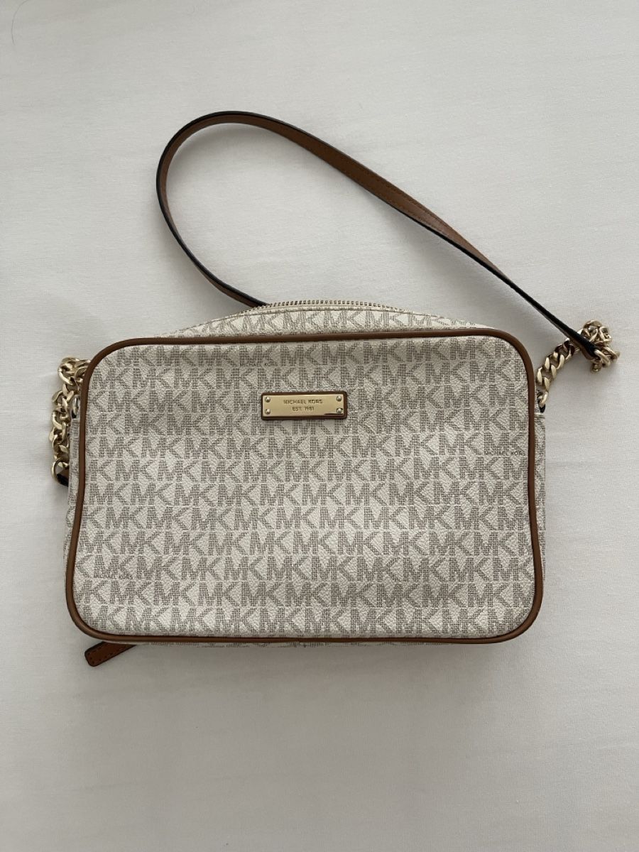 Michael Kors Sacs femmes: Michael Kors Tasche – D'occasion à Trimbach par sheshe27