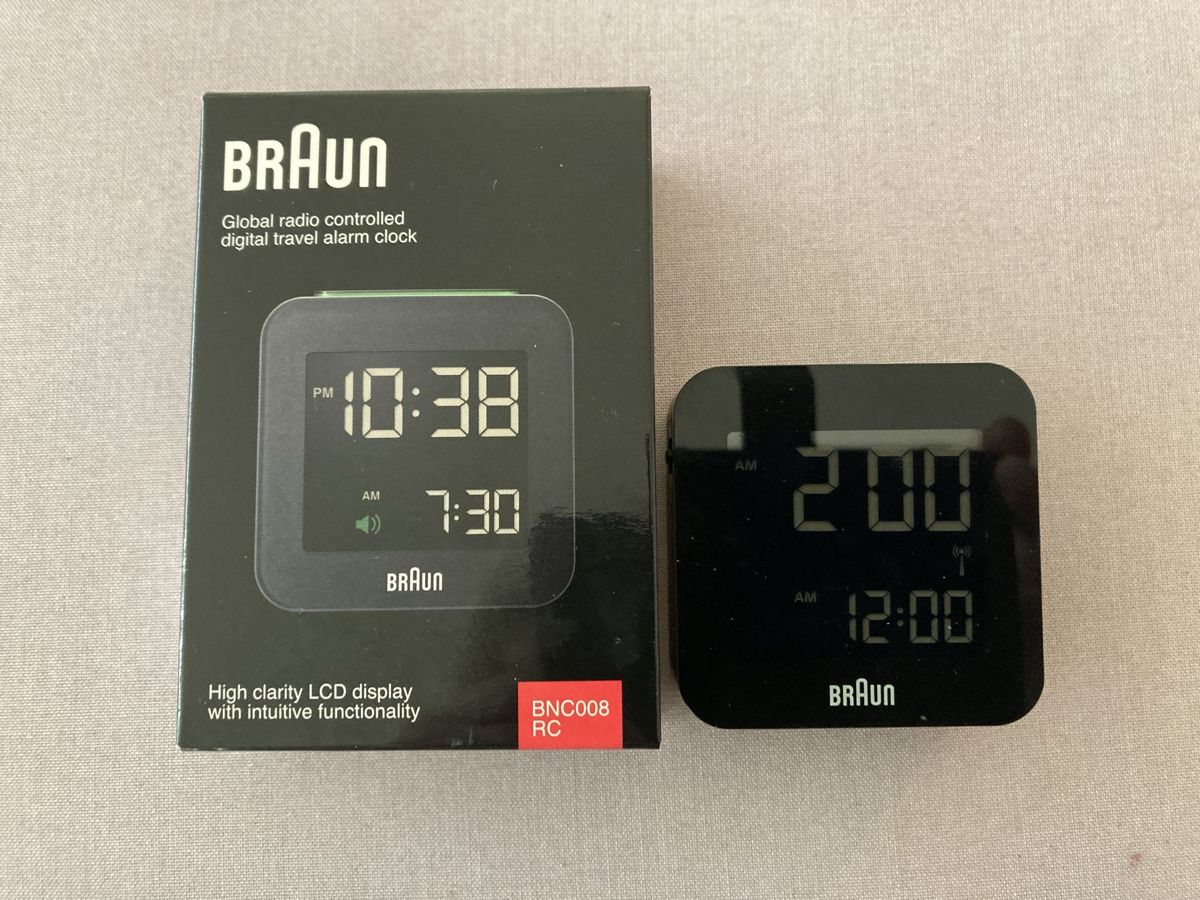 Braun Réveils: Braun Reisewecker  – D'occasion à Widen par nigella90