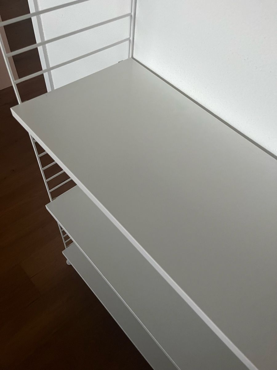 Scaffali: String Regal weiss, sehr guter Zustand – Usato da Erlinsbach venduto da anfrimon 2