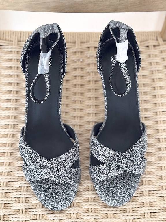 Scarpe da donna: La Redoute Pumps silber Gr. 40 neu – Usato da Biberstein venduto da evolution89 1