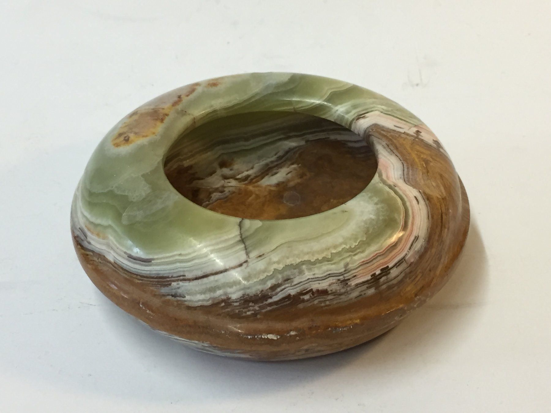 Portacenere: Exklusiver Aschenbecher Ashtray aus Jade – Usato da Schaffhausen venduto da vintageville 2