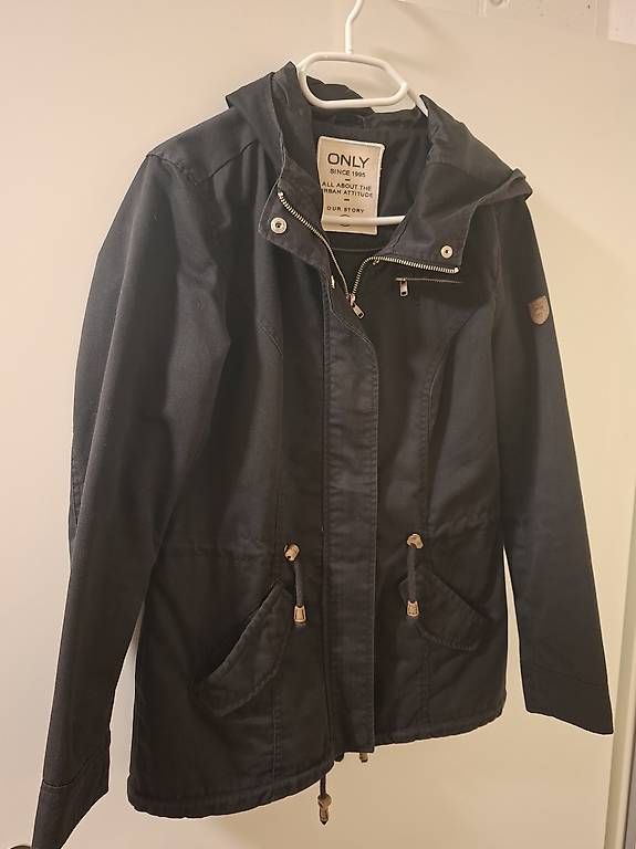 Giacche: Jacke Only Grösse M – Usato da  venduto da  2