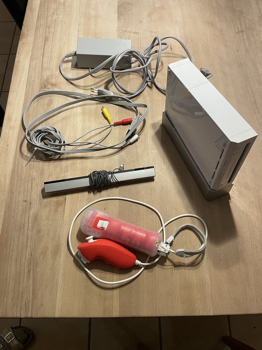 Nintendo Console: Nintendo Wii – Usato da Gossau ZH venduto da FFP8625