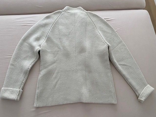 Maglioni & Felpe: Donna Karan cardigan – Usato da Dallenwil venduto da ZD2019 2