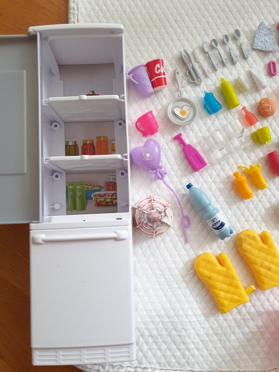 Puppen: Barbie Möbel – Gebraucht aus Dübendorf von Fip05 5