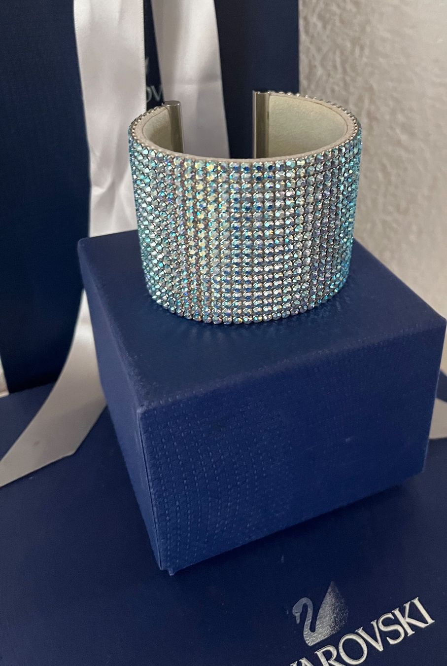Swarovski Armbänder & -reifen: Swarovski statement Cuff original & original verpackt – Neu (gemäss Beschreibung) aus Kirchleerau von Piroska05 5