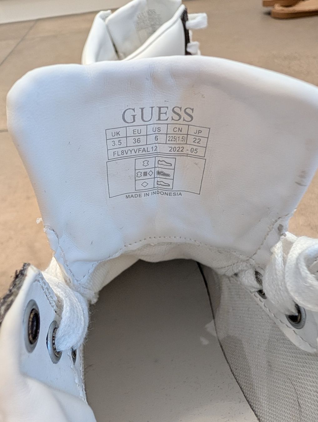 Guess Damenschuhe: Schöne GUESS Sneaker - Damen - Gr. 36 - NEU – Neu (gemäss Beschreibung) aus Vilters von rs4aholic 7