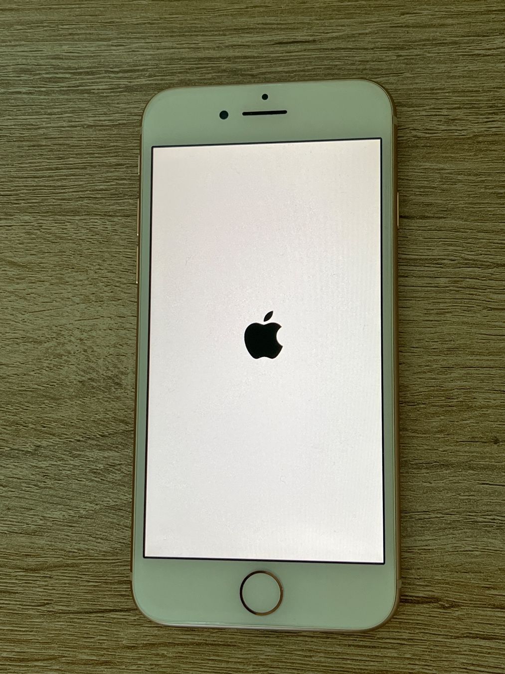 Apple Telefoni cellulari / Smartphones: iPhone 8 – Usato da Genève venduto da Lalafanny66 2