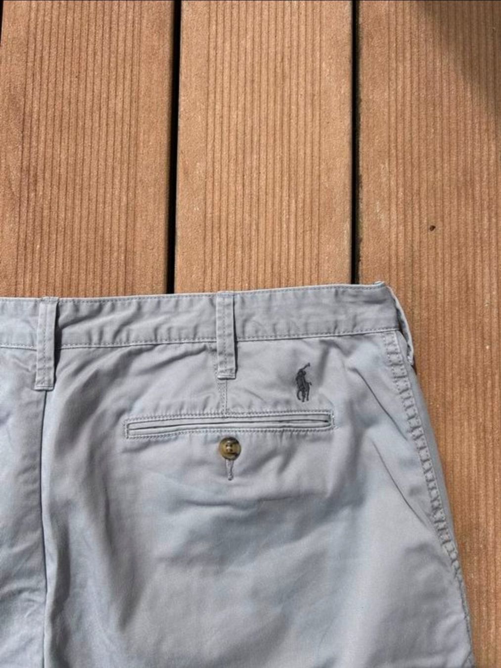 Ralph Lauren Pantaloni: Short Ralph Lauren Grau - Grösse 40 – Nuovo (secondo la descrizione) da Wädenswil venduto da OmarWeber