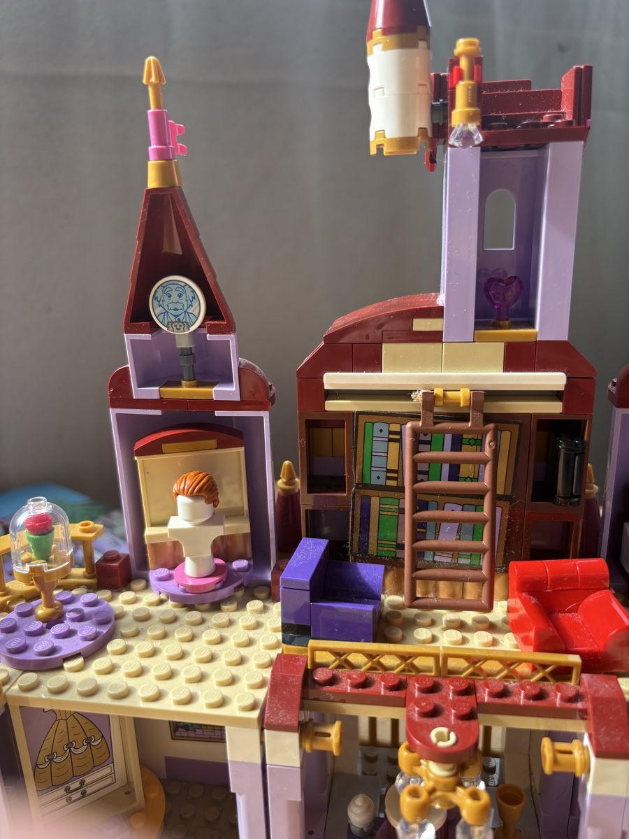 Lego Spielzeuge: LEGO Disney Belles Schloss  – Neu (gemäss Beschreibung) aus Frick von Kazie123 4