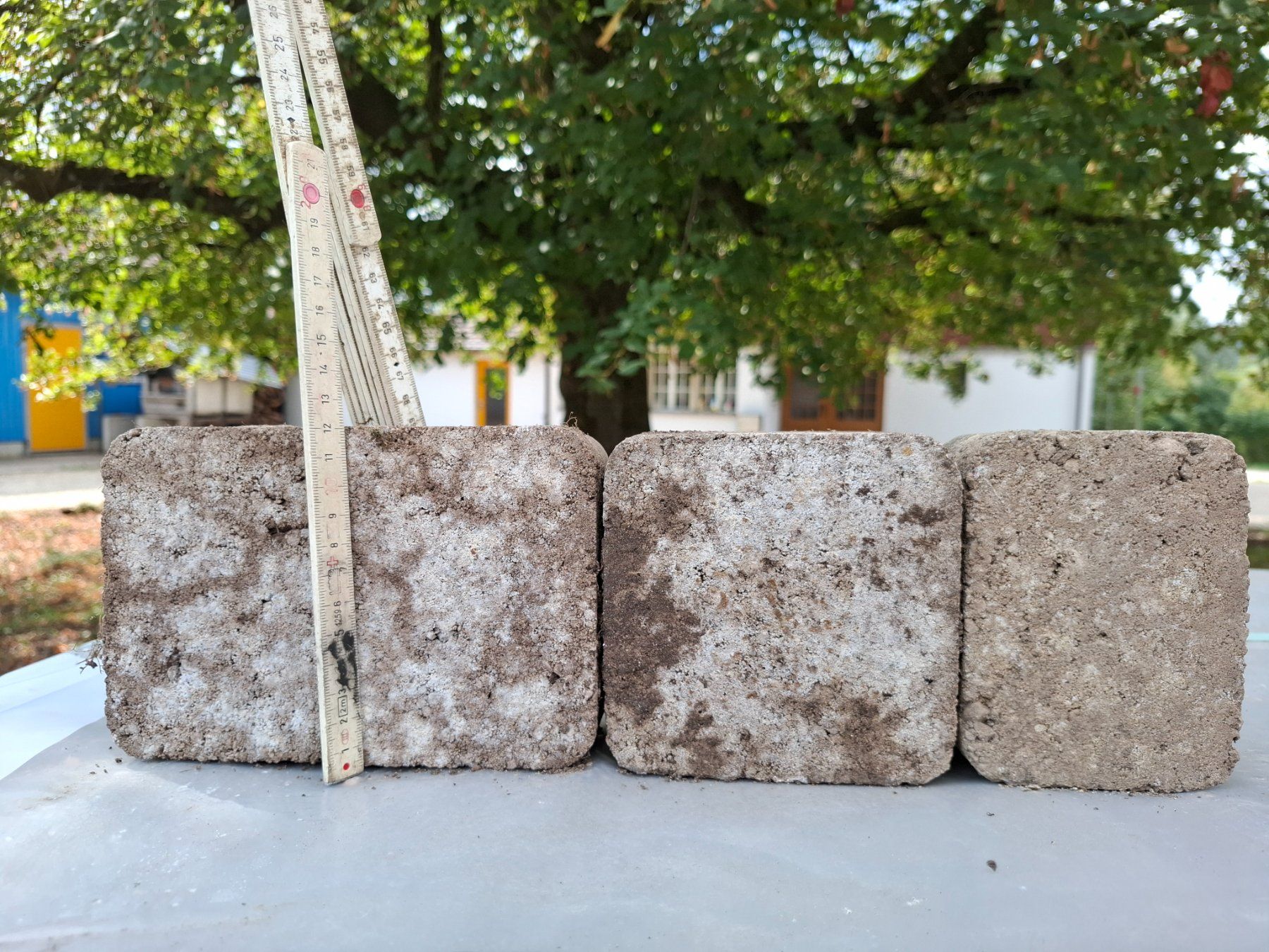 Pietre & tegole: Pflastersteine Beton grau gebraucht – Usato da Frick venduto da Pascal0133 3