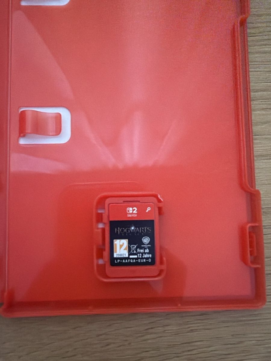 Nintendo Giochi: Nintendo Switch 2 Hogwarts Leegacy – Usato da Hochfelden venduto da man_6d68 1