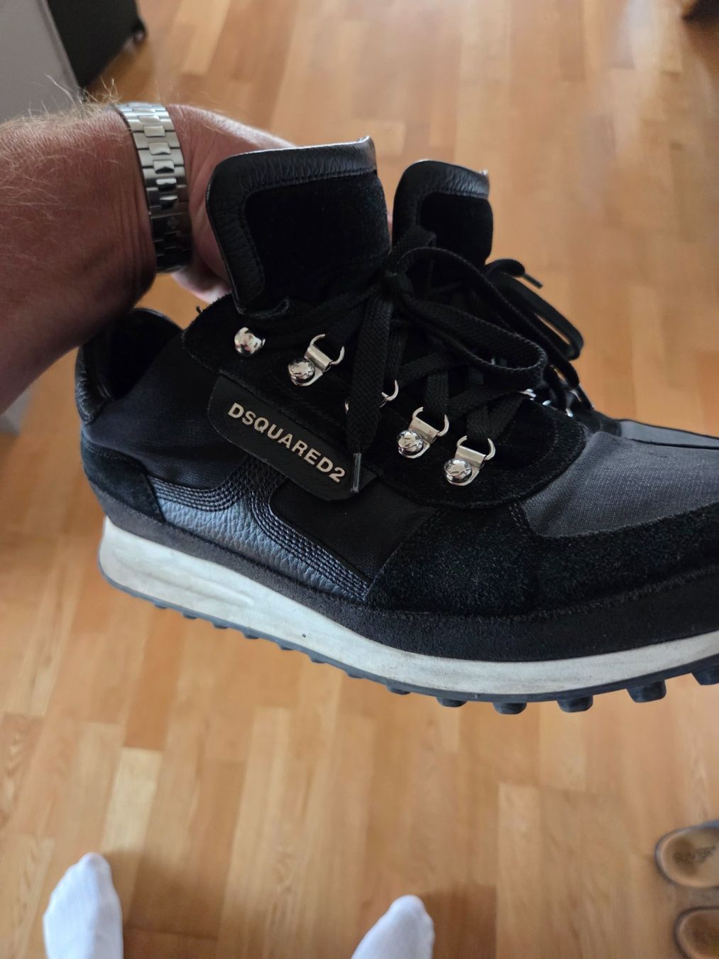 Dsquared2 Herrenschuhe: Dsquared2 Sneaker Schuhe 👟 – Gebraucht aus Burgdorf von Moonwalker 1
