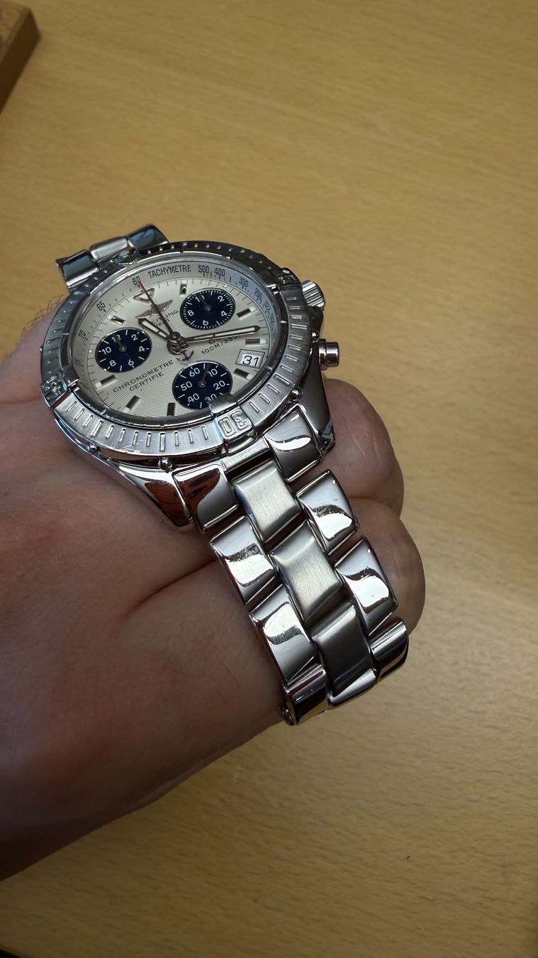 Breitling Montres: Breitling Colt Chronograph 38mm A73350 – D'occasion à Oberglatt ZH par til_yr7d 6