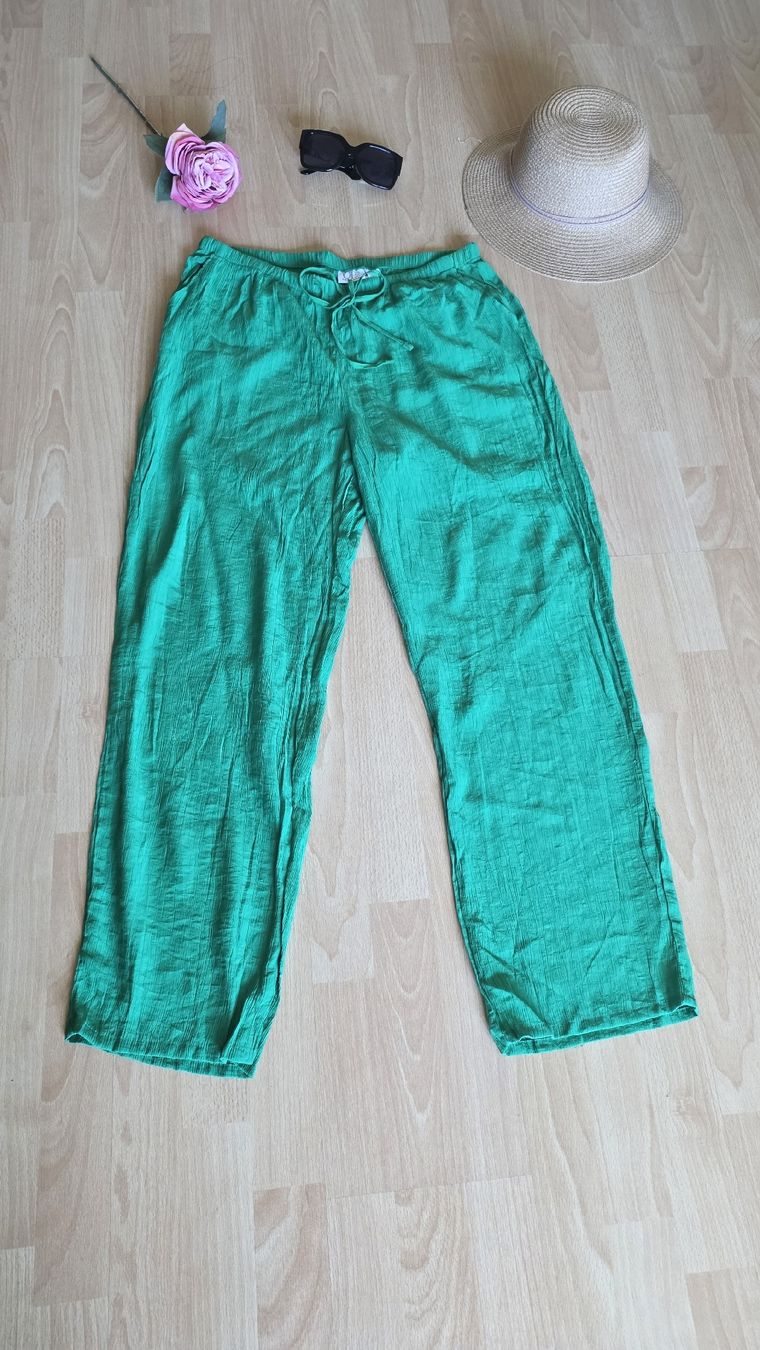 Hosen: Green Viscose Wide Leg Summer Pants - Size M – Neu (gemäss Beschreibung) aus Klingnau von fairy.princess
