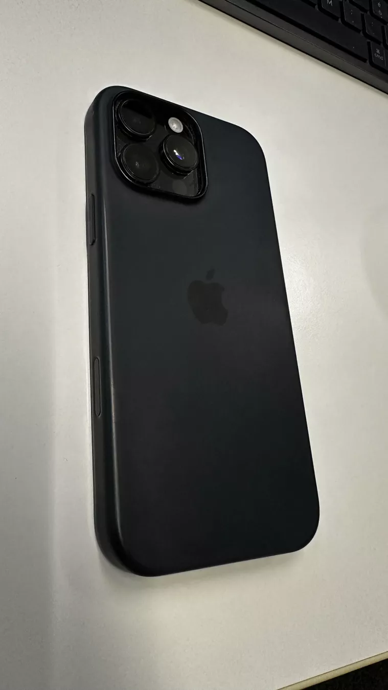 Apple Telefoni cellulari / Smartphones: Apple iPhone 15 Pro Max 512Gb – Usato da Heimberg venduto da Hochzeitsfotografen 1