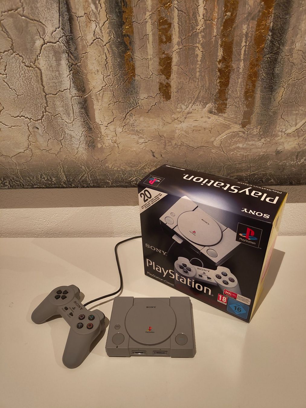 Sony Konsolen: Sony Playstation Classic – Gebraucht aus Birrhard von Dave-C 2